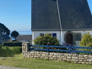 Les pieds dans l'eau ! Venez decouvrir cette charmante maison de 90m2 situee a Sarzeau !
