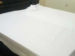 Oyo 91084 Viraj Hotel