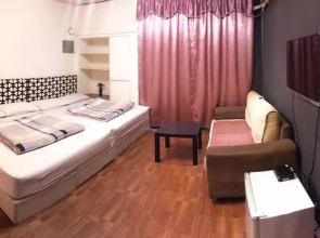 Taichung Fengjia duduhouse