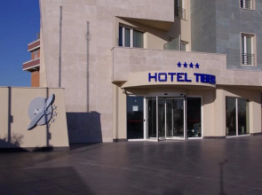 Hotel Tiber Rooftop & Wellness