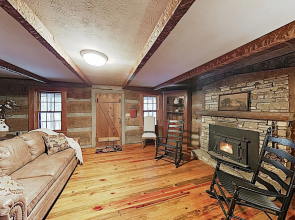 New Listing! Authentic Escape Near Asheville 3 Bedroom Home