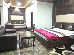 Oyo 22331 Hotel Himdhara