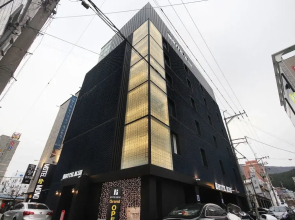 Geojedo Gohyeon Hotel Blue