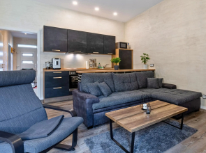 Ferienwohnung River mit Badefass I Kamin I Sauna im Garten I max 5 Personen
