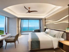 Silver Sands Hotel By RìChū