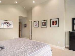 Seattle Vacation Home: The House of Suffrage