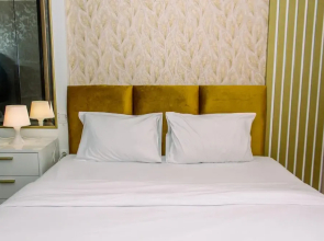 Minimalist And Warm 2Br At Sky House Bsd Apartment