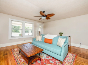 The Broadfoot Bungalow