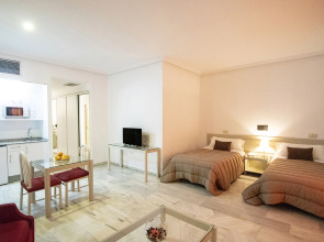 Hospedium Hotel Apartamentos Simón Verde