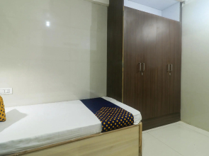 SPOT ON 75825 Convivial Lite