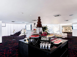 Crowne Plaza Bangkok Lumpini Park by IHG