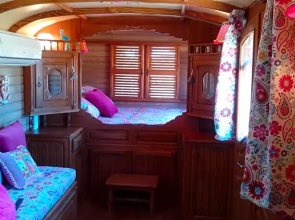 La Nanou'che (roulotte en Camargue)