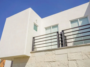 Modern House in Yautepec l Pool & Garden