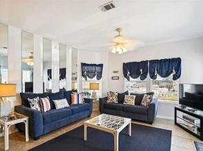 Sandpiper Cove 9228 2 Bedroom Condo by RedAwning
