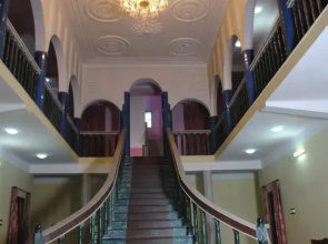 Hotel Abir