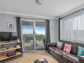 Sea View, 3 Hodgson Street