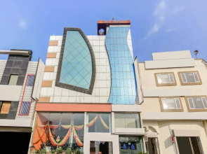Hotel Deep by OYO Rooms