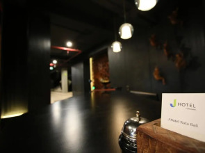 J Hotels Kuta