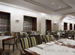 UNA Hotels Decò Roma