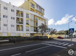 Home Azores - José do Canto Apartment