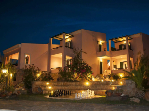 Irides Luxury Studios & Apartments