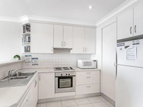 Collendina, Unit 6/19 Kurrawa Close