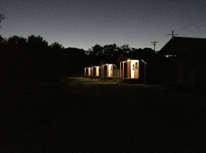 Eycat Lodging Company