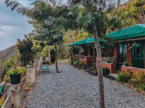 Room on the Roof - Viratkhai, Chakrata, by Himalayan Eco Lodges