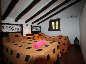 1079 Villa la Alberca