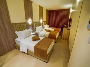 De Lara Hotel