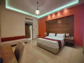 Al Baiara Resort