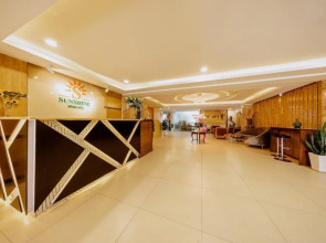 Отель Happy Life Green