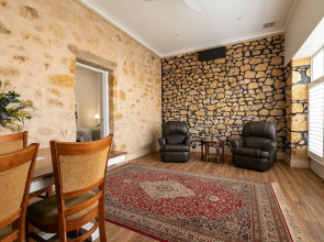 Unwind Mannum Riverside Retreat