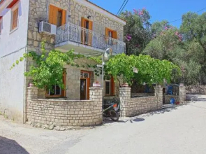 Kitrini Luxury Cottage