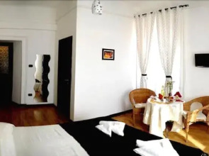 Гостевой дом L'arco del Colosseo B&B