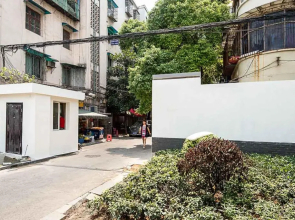 Changsha Furong·Changsha Railway Station· Locals Apartment 00159160