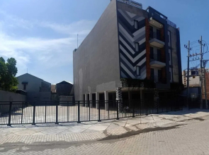 Djuragan Kamar Gunung Anyar