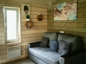 Cottage Blue Lake Comfort