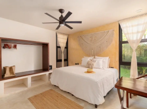 Stunning 2BR Boho Style Private Pool Garden Gated Community 24 7 Security Concierge