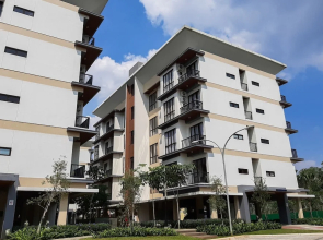 Contemporary 2Br At Asatti Apartment