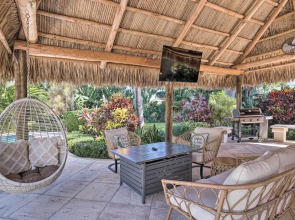 Poolside Paradise w/ Tropical Hut in Palm Beach