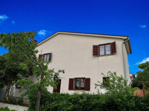 Apartment 365