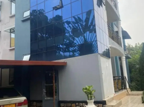 Prestige villa palace