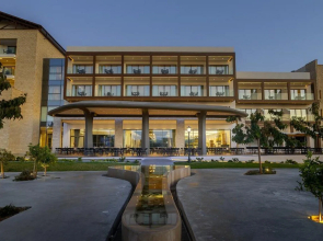 Aliathon Ionian Hotel