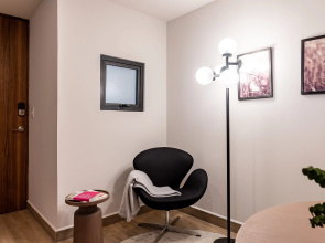 Casai Roma | 1BR | Alameda Central Apartment