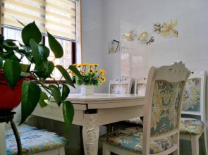 Xichang Caiyun food Inn