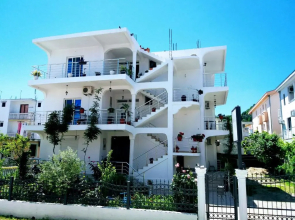 Apartments Armini