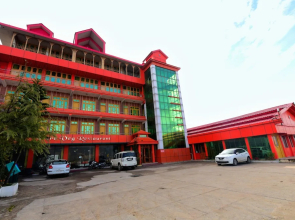 Oyo 29302 Besillio Grand Hotel