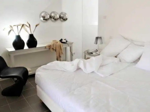 Boca Gentil Apartments & Villas