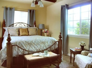Meritage Cottage